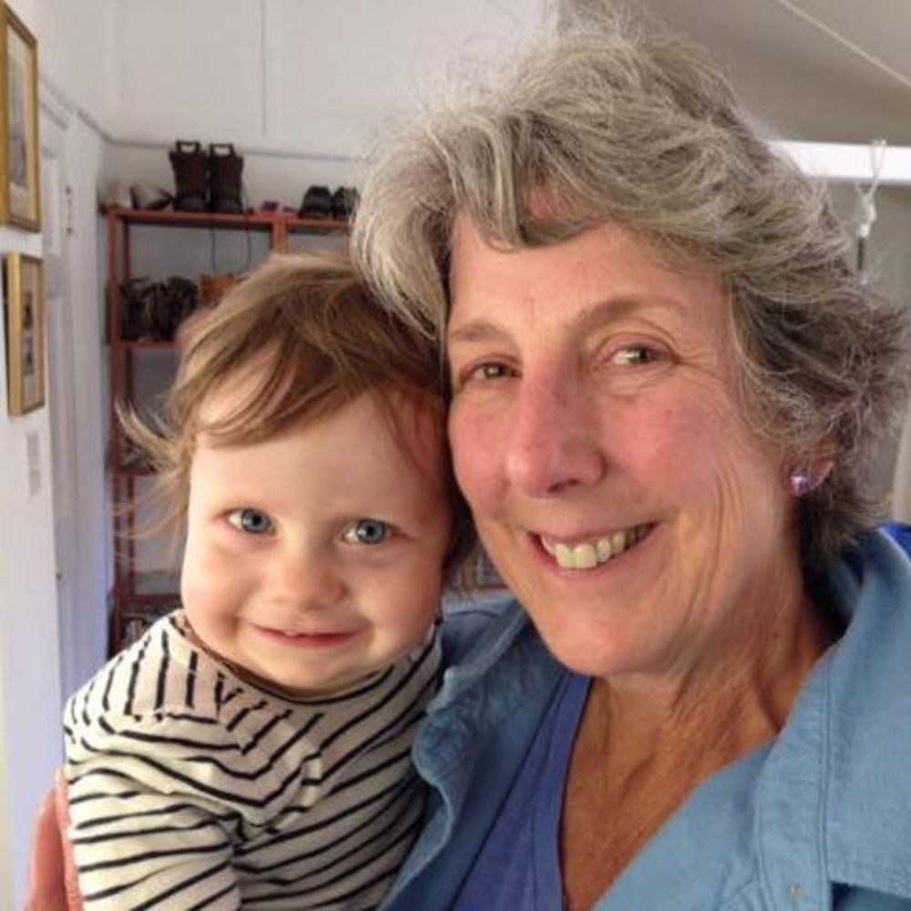 Meet your Posher, Claire